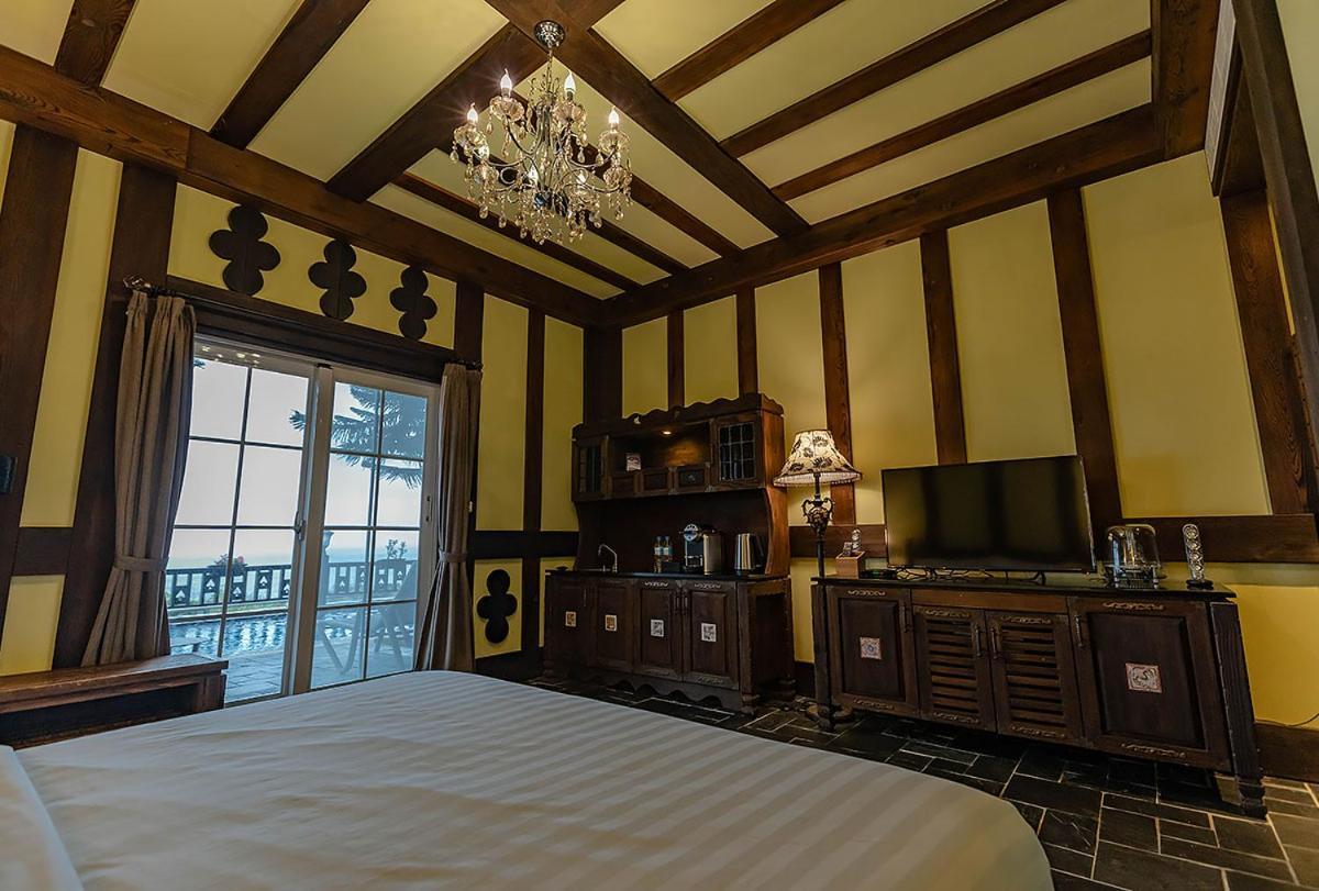 Tudor Dynasty Homestay Shoufeng Bagian luar foto
