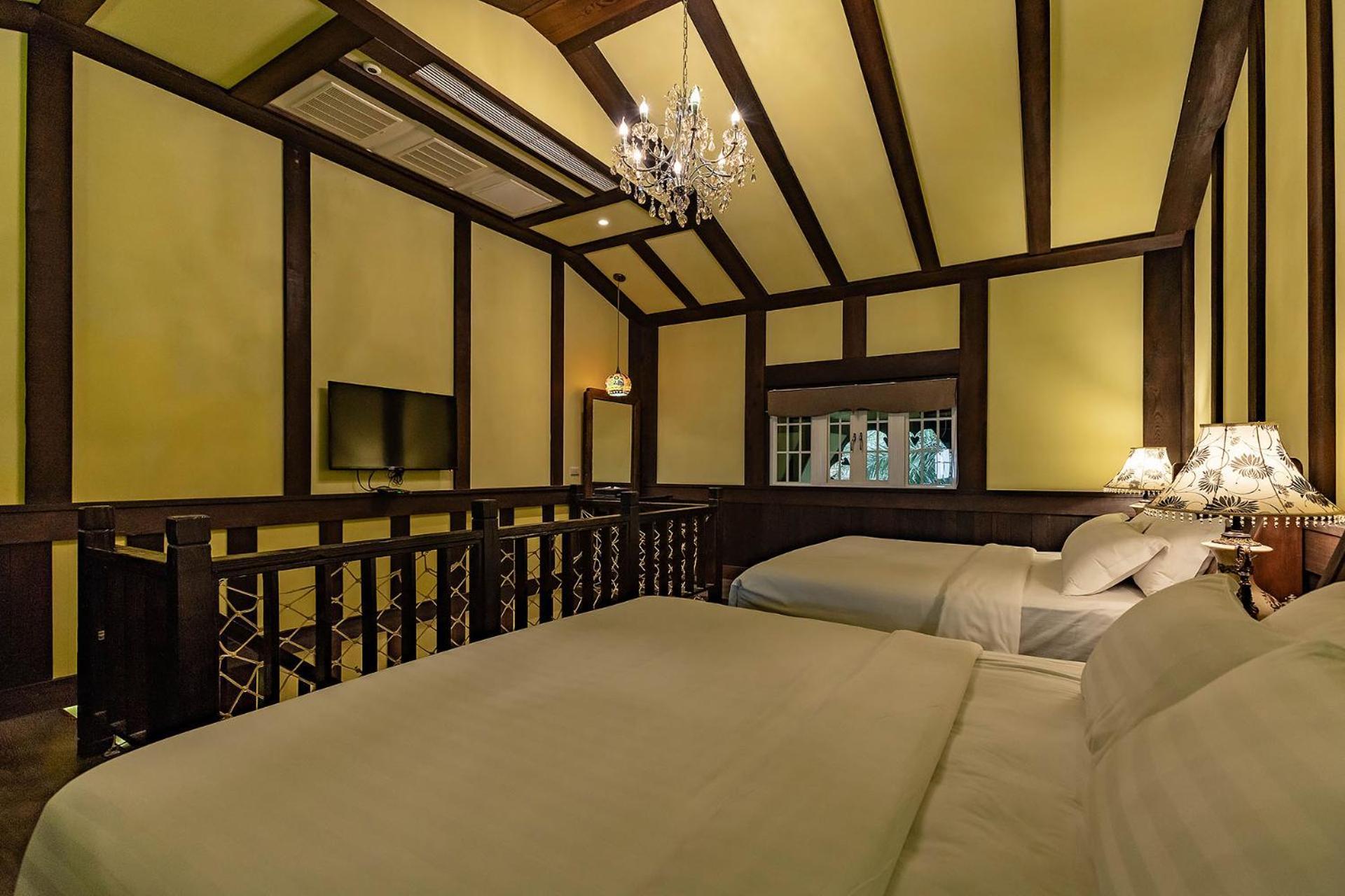 Tudor Dynasty Homestay Shoufeng Bagian luar foto