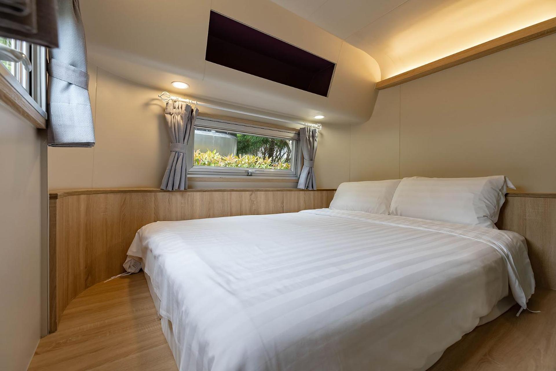 Tudor Dynasty Homestay Shoufeng Bagian luar foto