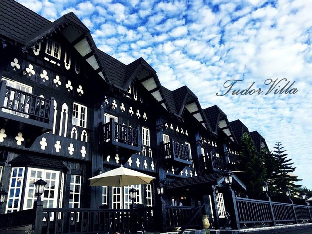 Tudor Dynasty Homestay Shoufeng Bagian luar foto
